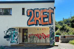 slider-graffiti-schulhaus-abbruch-11_07_2022-16